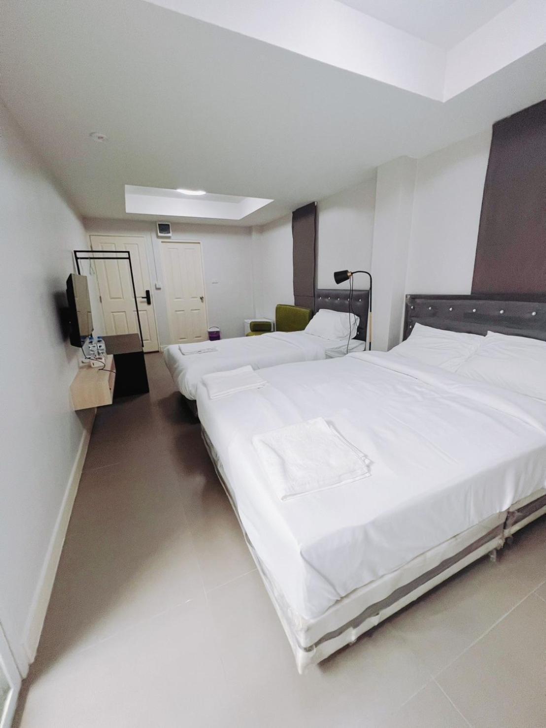 Mitr Inn Mrt Samyot Station - The Grand Palace กรุงเทพมหานคร ภายนอก รูปภาพ